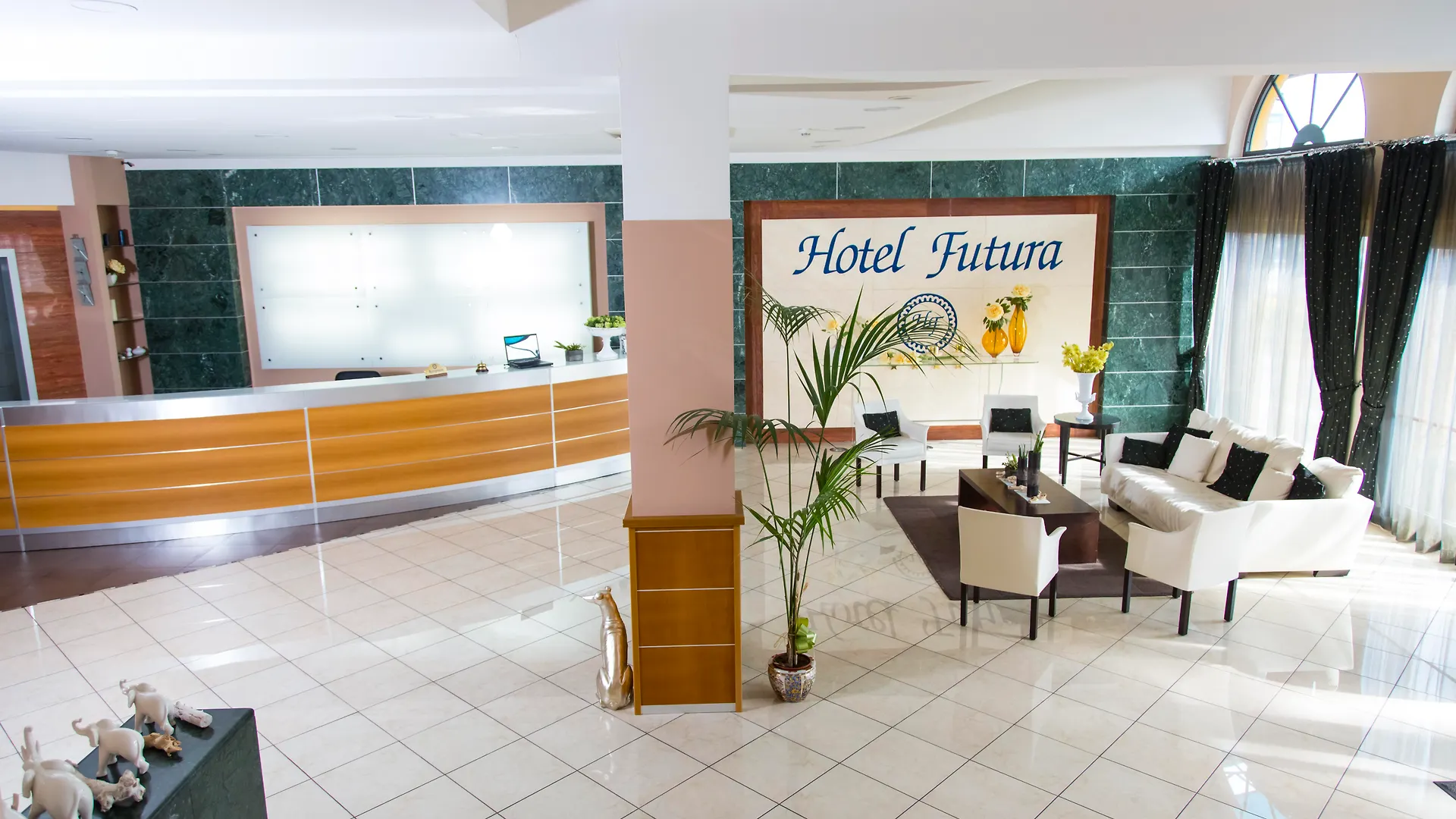 Hotel Futura Centro Congressi Naples