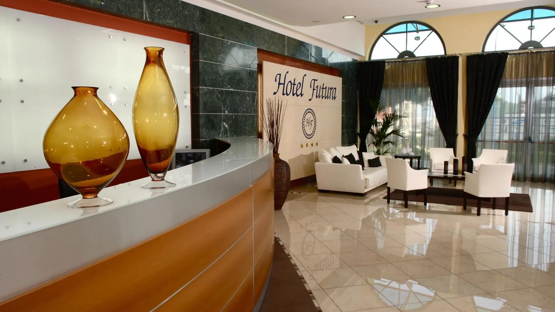 Hotel Futura Centro Congressi Naples