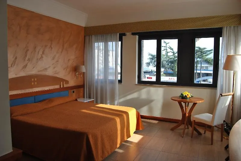 Hotel Futura Centro Congressi Naples