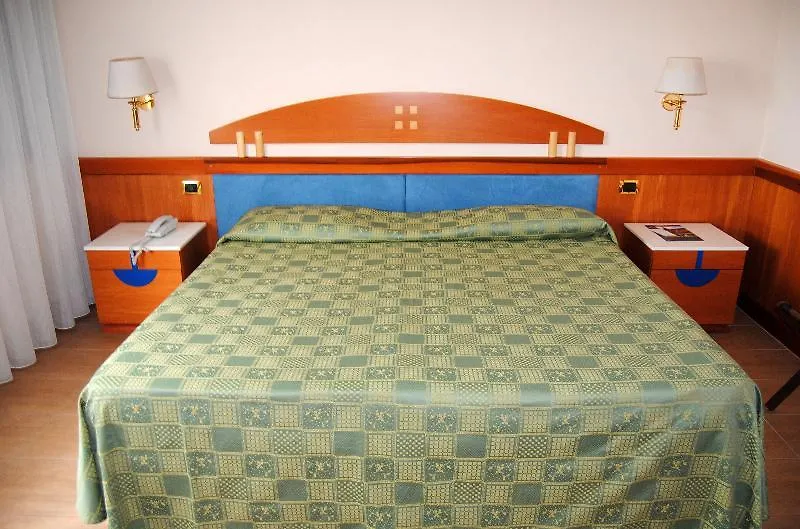 Hotel Futura Centro Congressi Naples